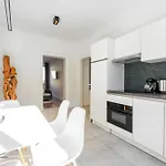 Apartahotel Nurban Goho